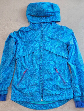 Youth Ivivva Blue and Purple Patterned Hooded Jacket - size 12
